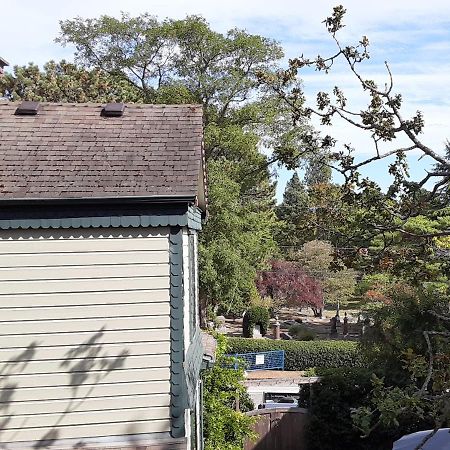 Sea Birds Cottage Victoria Exterior foto