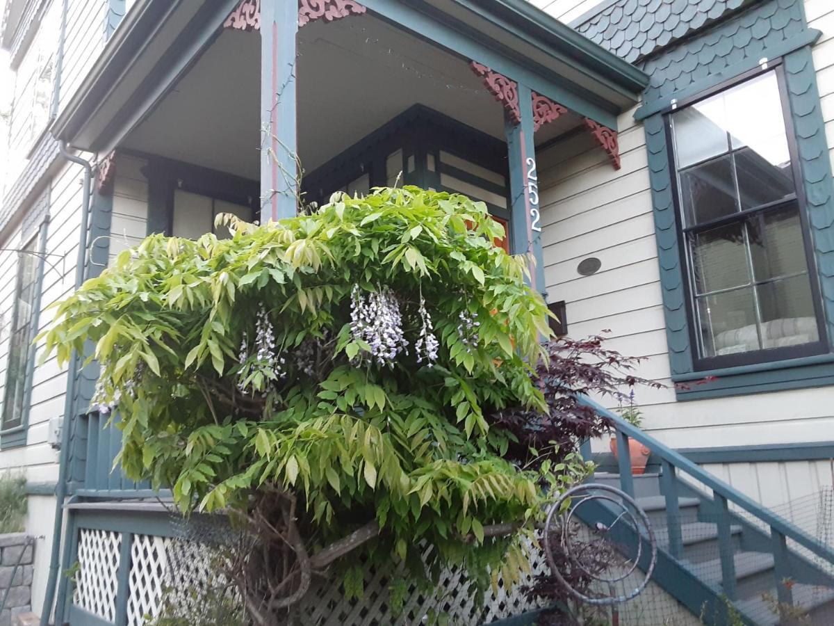 Sea Birds Cottage Victoria Exterior foto